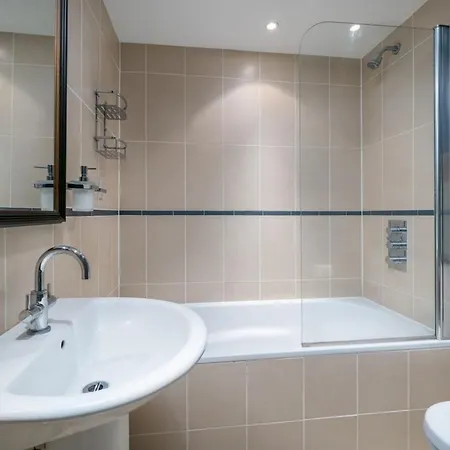 Captivating Flat In Fulham London Exterior photo